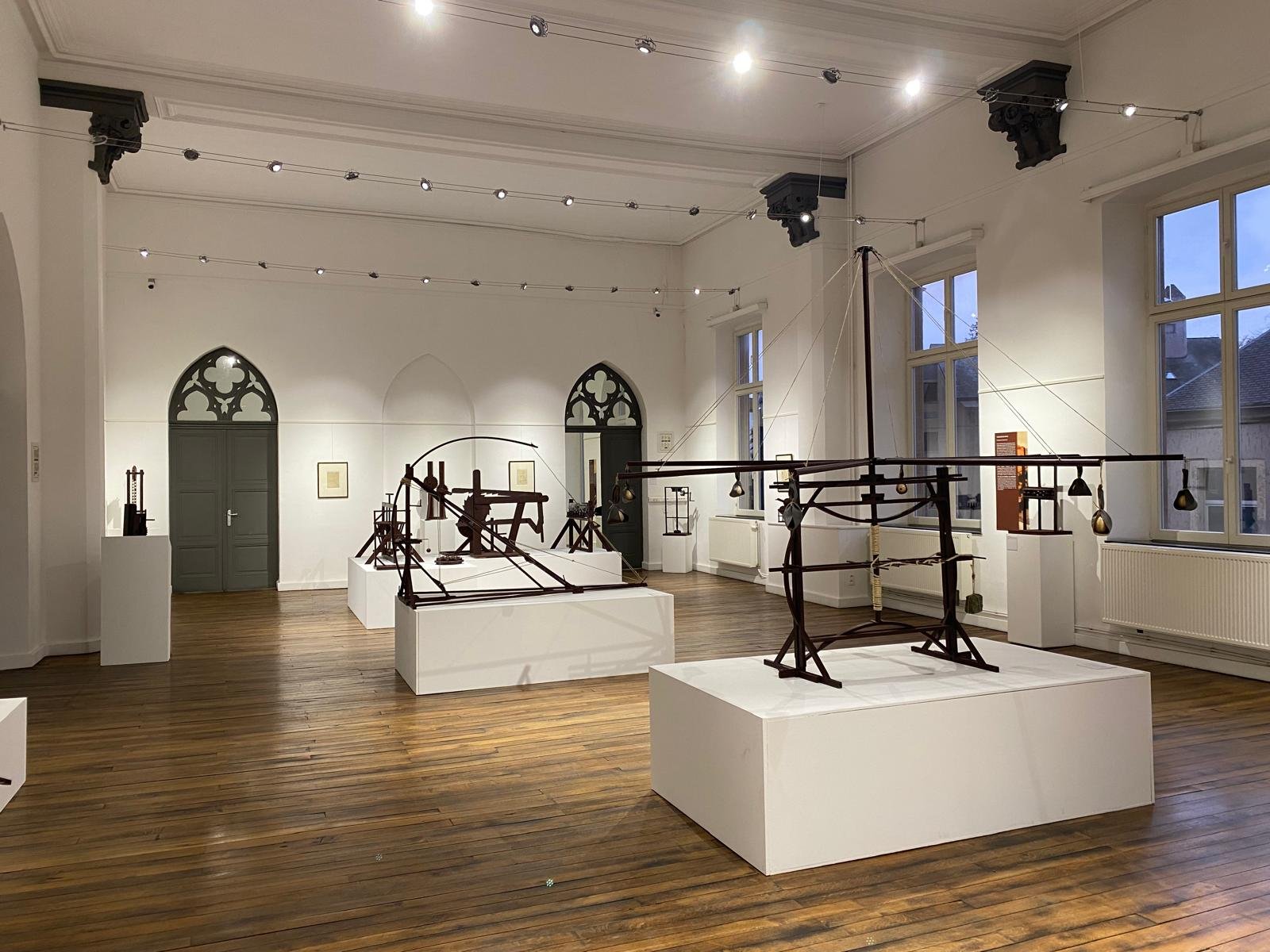 Léonard de Vinci - Les Inventions d'un génie. Turquie, France, Belgique, Italie, Espagne, Luxembourg.